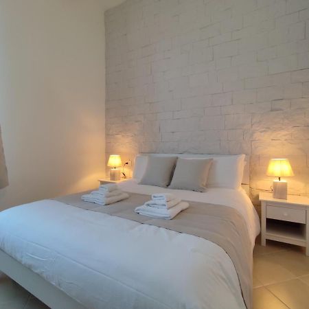 Nell'Azzurro Hotel Cagliari Kültér fotó