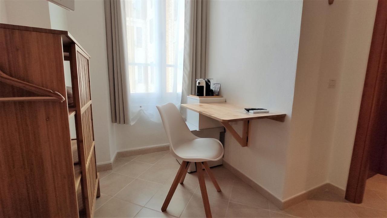 Nell'Azzurro Hotel Cagliari Kültér fotó