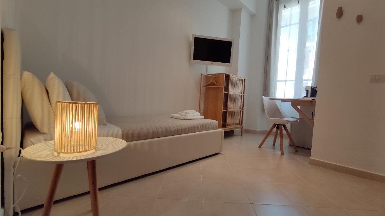 Nell'Azzurro Hotel Cagliari Kültér fotó