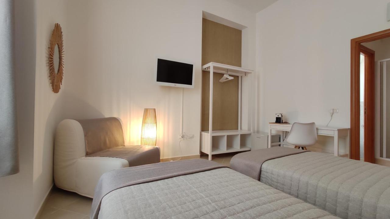 Nell'Azzurro Hotel Cagliari Kültér fotó