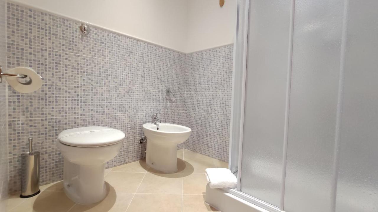 Nell'Azzurro Hotel Cagliari Kültér fotó