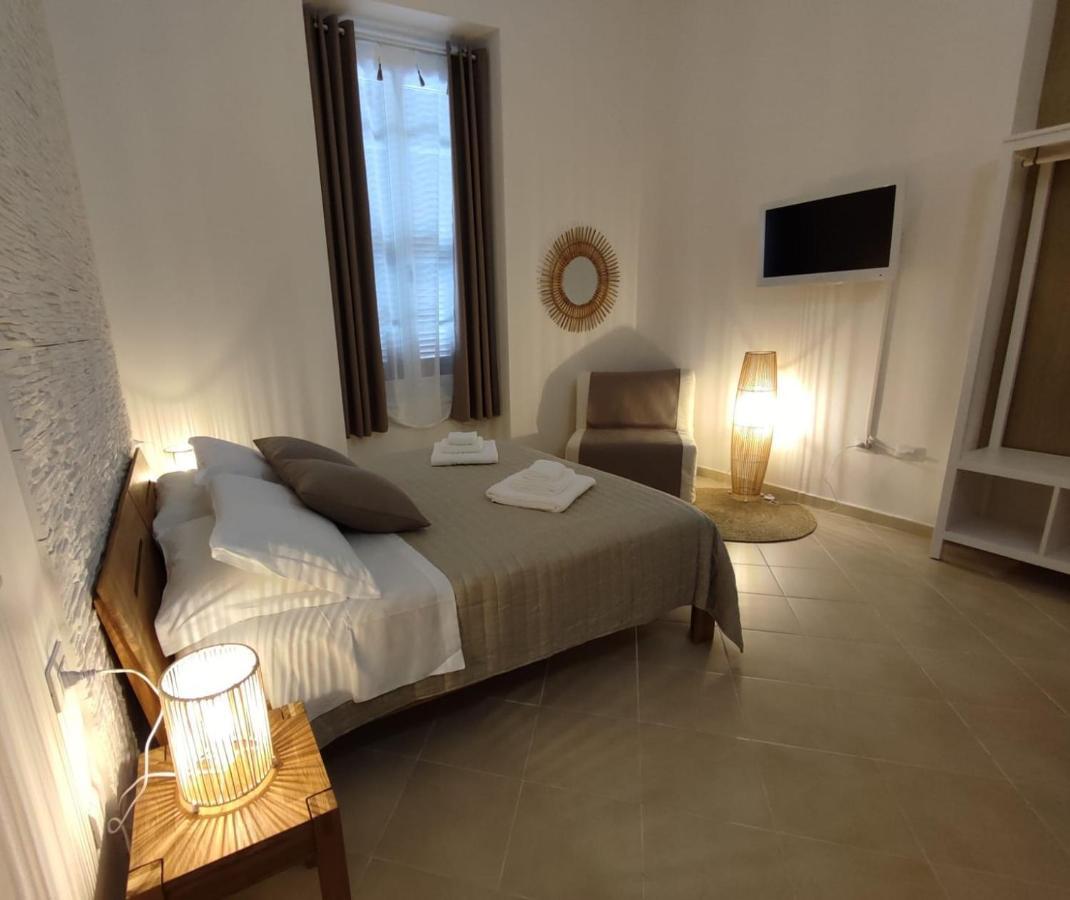 Nell'Azzurro Hotel Cagliari Kültér fotó