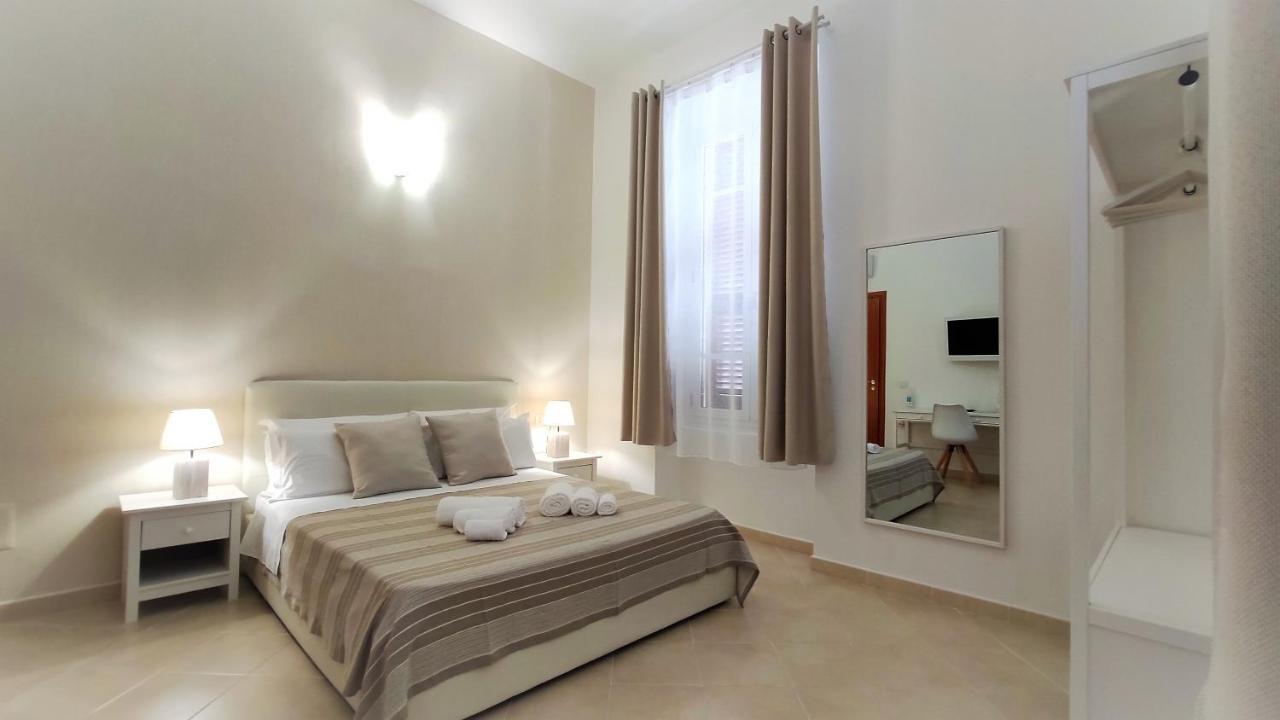 Nell'Azzurro Hotel Cagliari Kültér fotó
