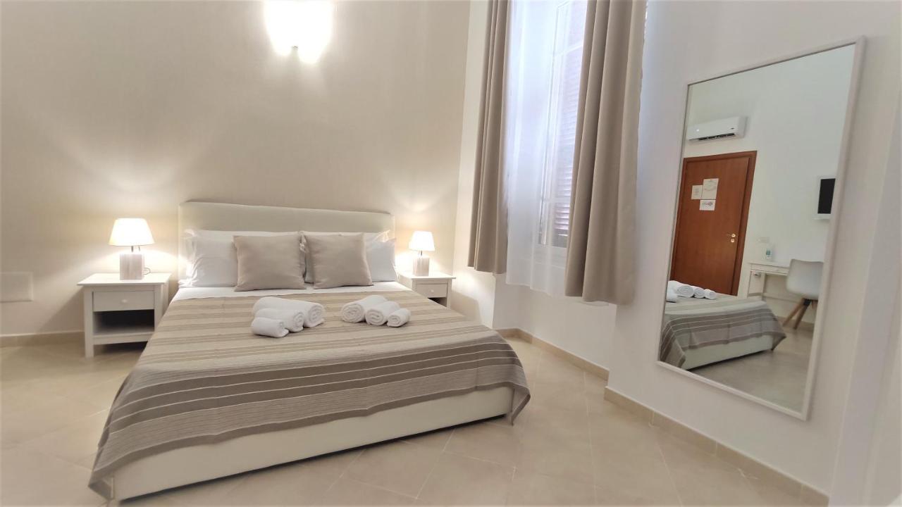 Nell'Azzurro Hotel Cagliari Kültér fotó
