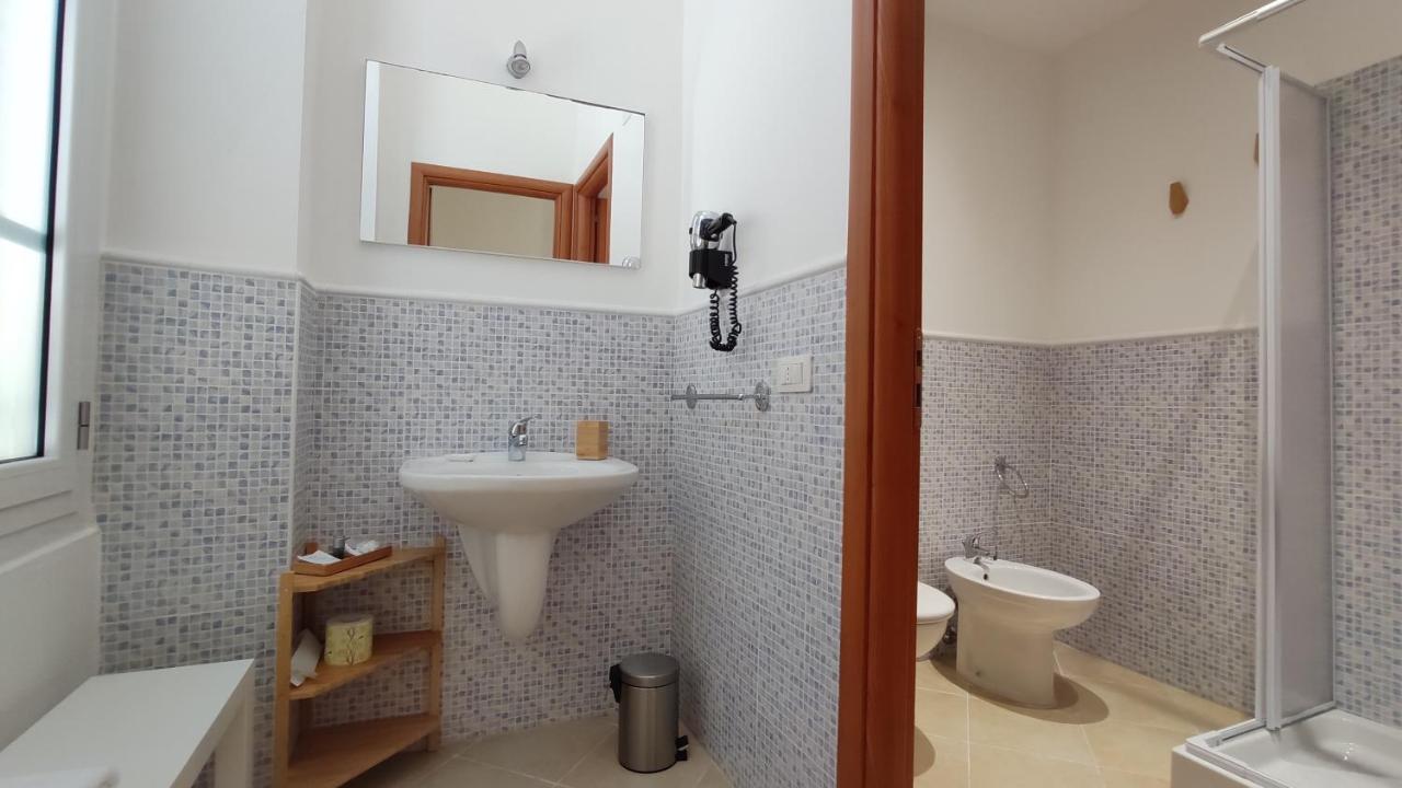 Nell'Azzurro Hotel Cagliari Kültér fotó