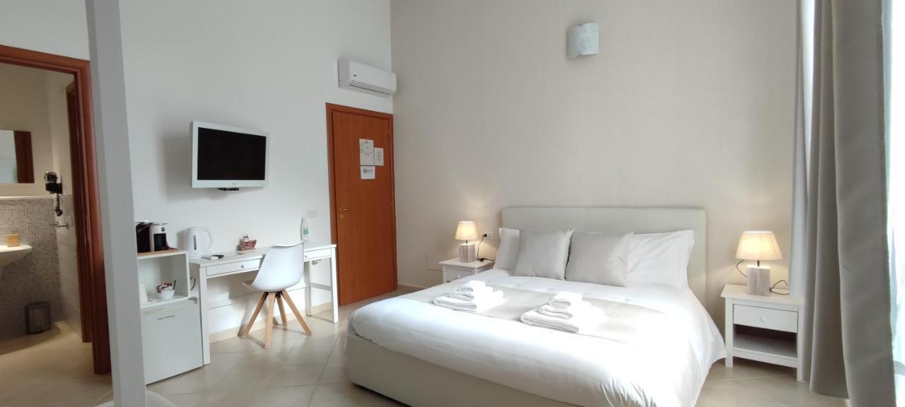 Nell'Azzurro Hotel Cagliari Kültér fotó